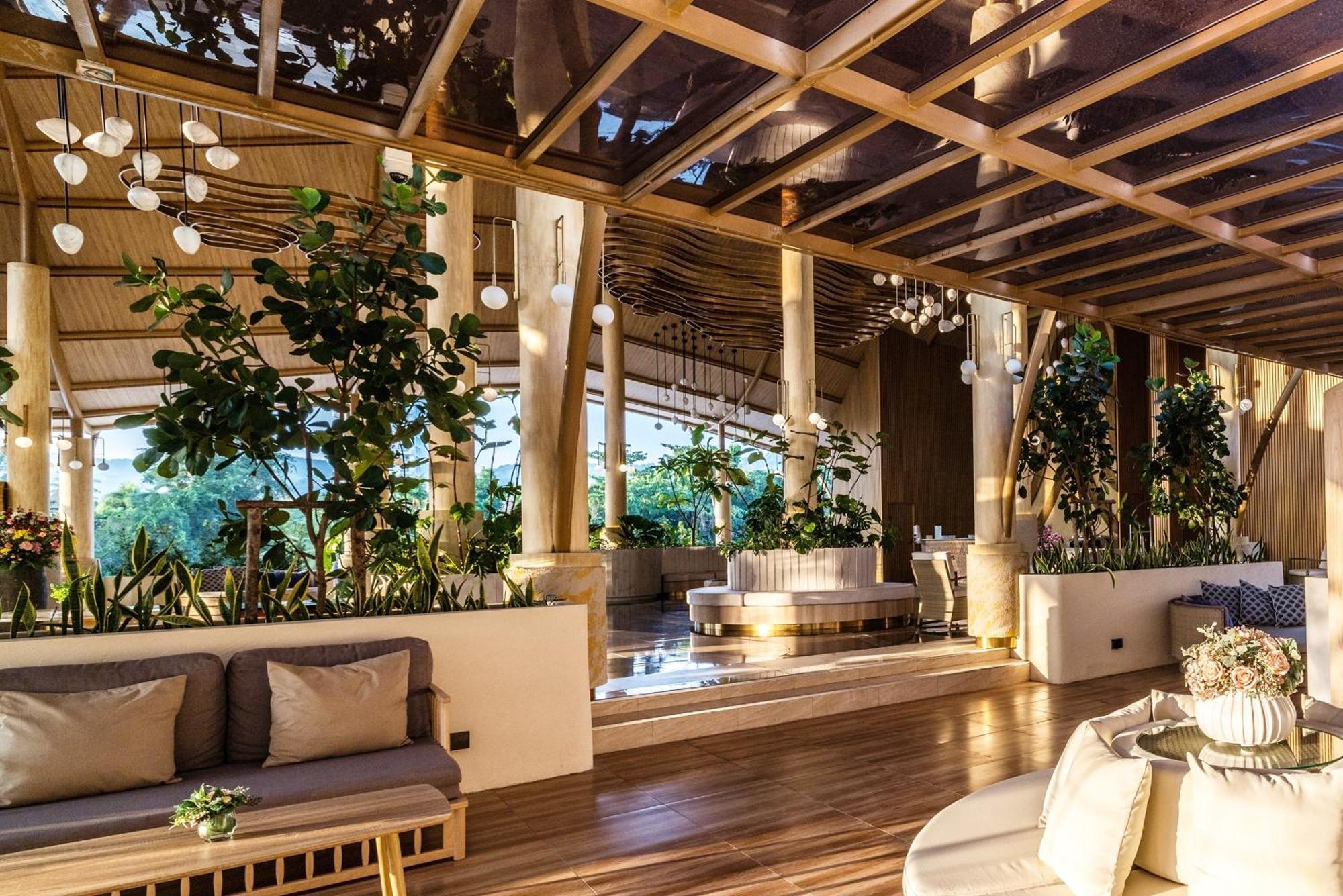 Phuket Emerald Beach Resort Karon Εξωτερικό φωτογραφία